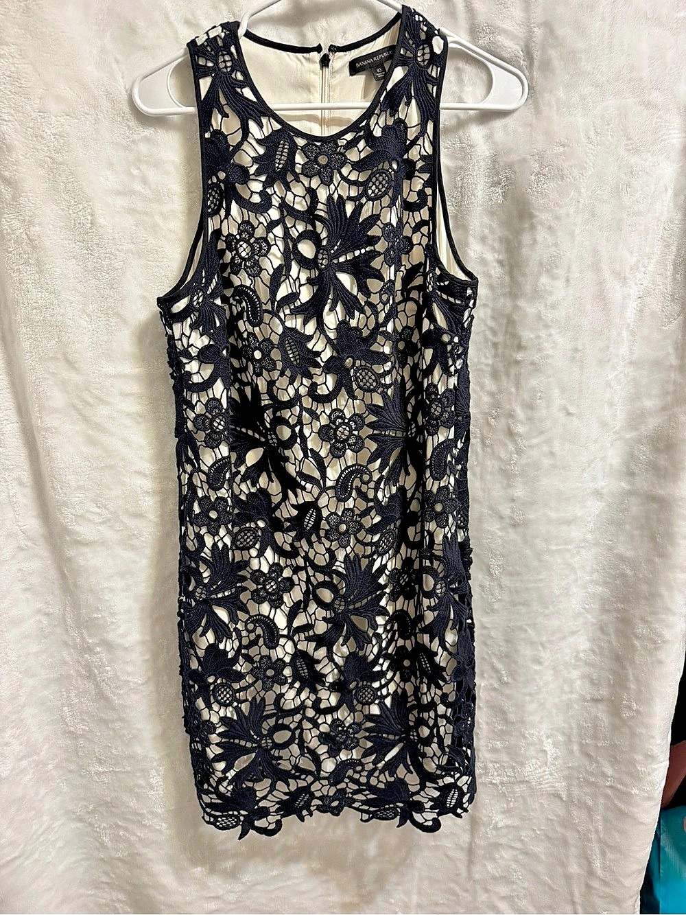 Banana Republic Floral Lace Mini Dress Black & White Size 10 Like New